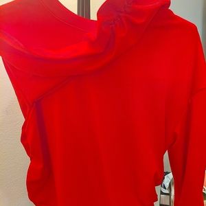 Red Rouche Jogger set with pockets Never Worn